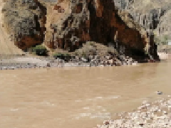 <b>不懼湍急水流——西藏昌都瀾滄江無(wú)人船解決方案</b>